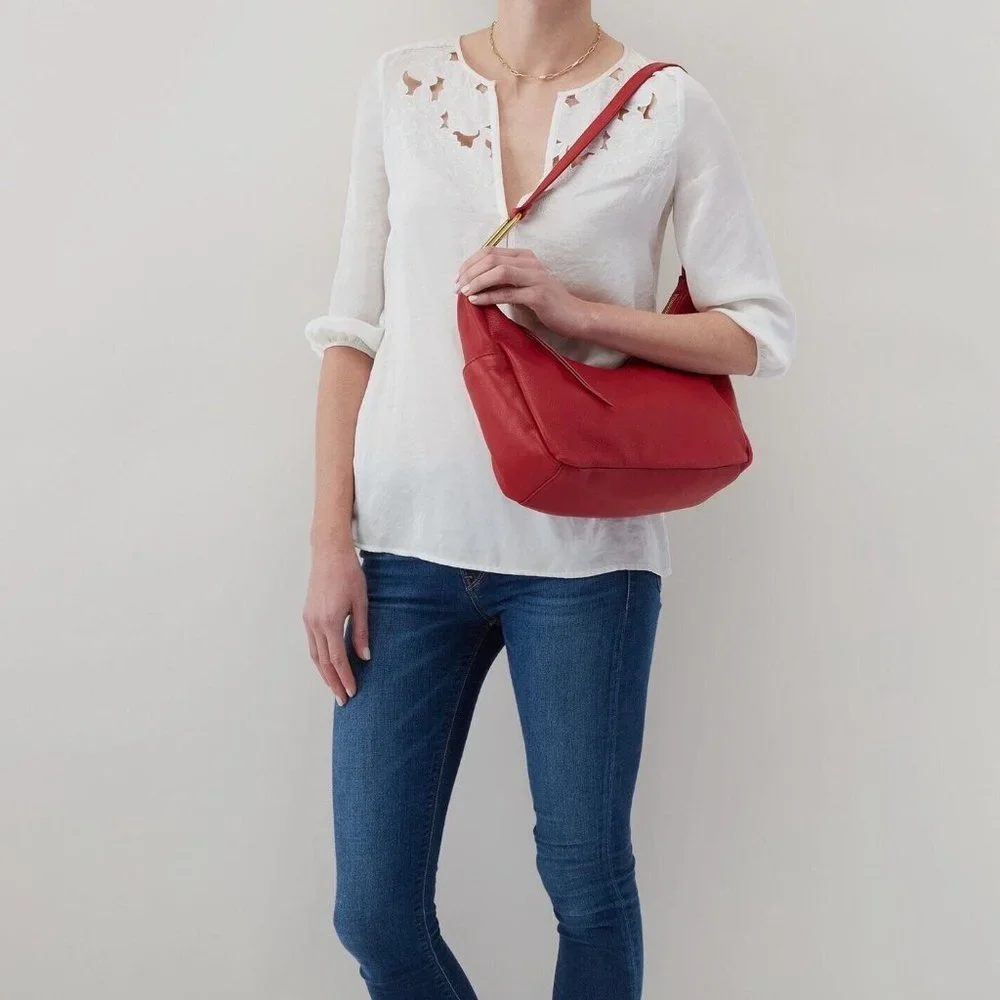 HOBO Fielder Shoulder Bag‎ SCARLET
